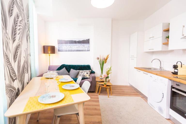 Bel Type T3 Refait A Neuf Appartement *